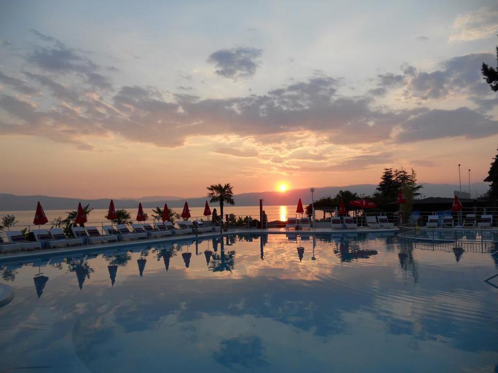 Hotel Granit โอครีด ภายนอก รูปภาพ