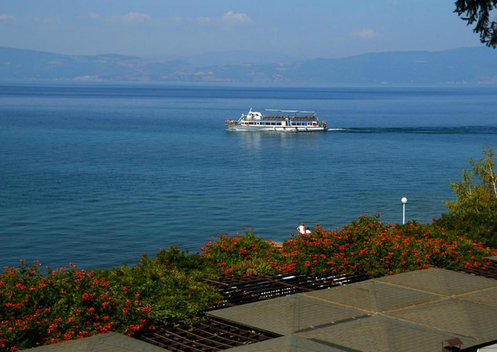 Hotel Granit โอครีด ภายนอก รูปภาพ