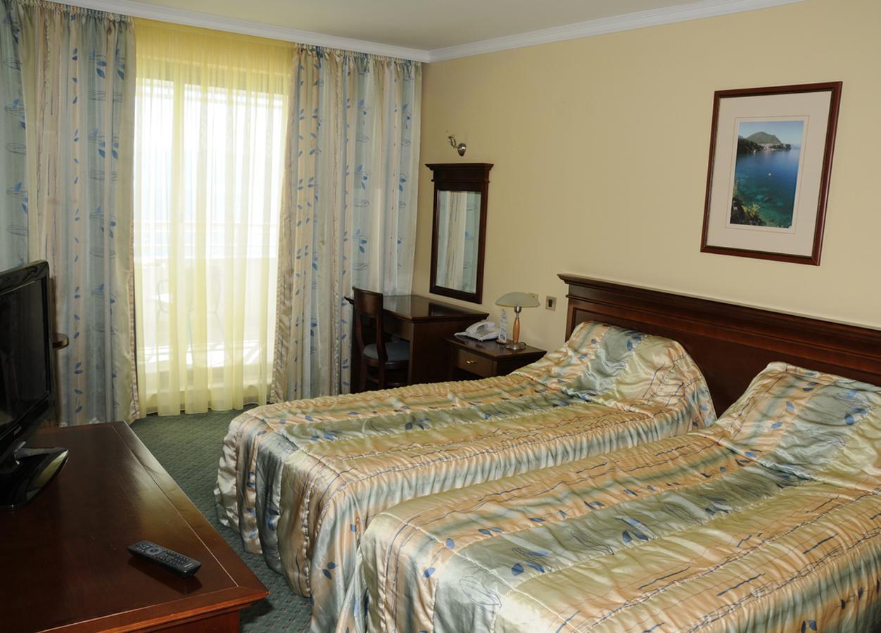 Hotel Granit โอครีด ภายนอก รูปภาพ